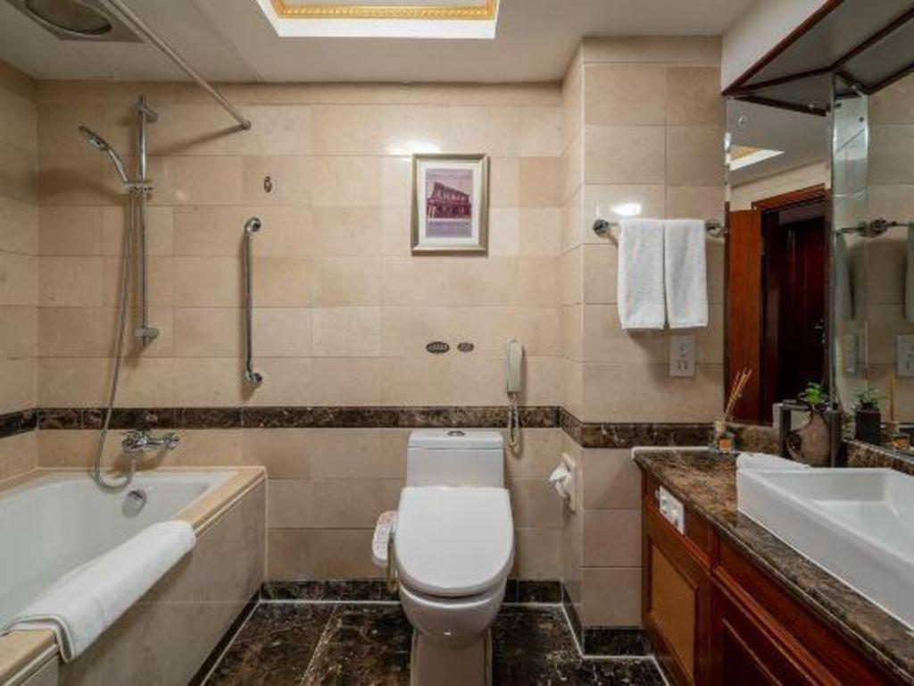 Yantai Golden Gulf Hotel Kültér fotó